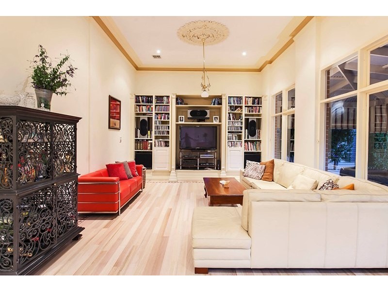 16 Stanley Street, Woodville SA 5011