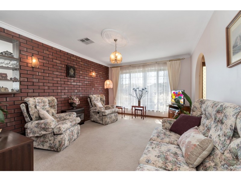 4/4 Cocos Grove, West Lakes SA 5021