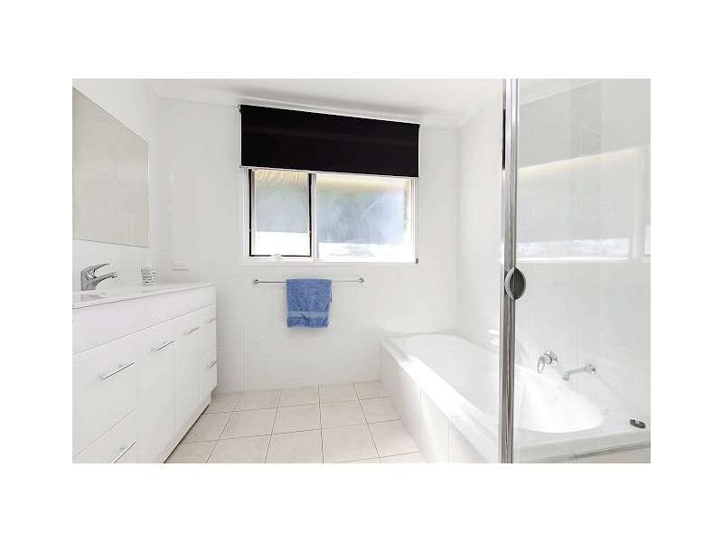 4 Tahiti Place, West Lakes SA 5021