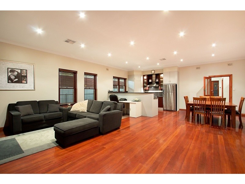 14 Fairweather Avenue, Woodville South SA 5011