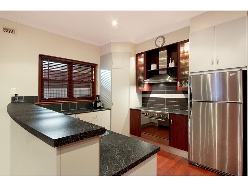 14 Fairweather Avenue, Woodville South SA 5011