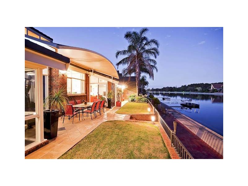 25 Hawaii Court, West Lakes SA 5021