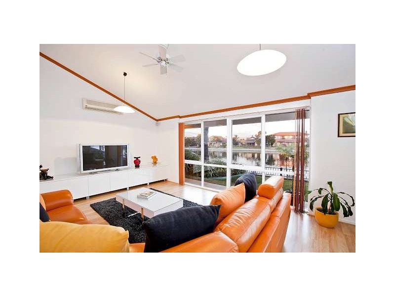 25 Hawaii Court, West Lakes SA 5021