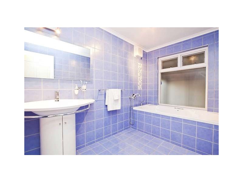 25 Hawaii Court, West Lakes SA 5021