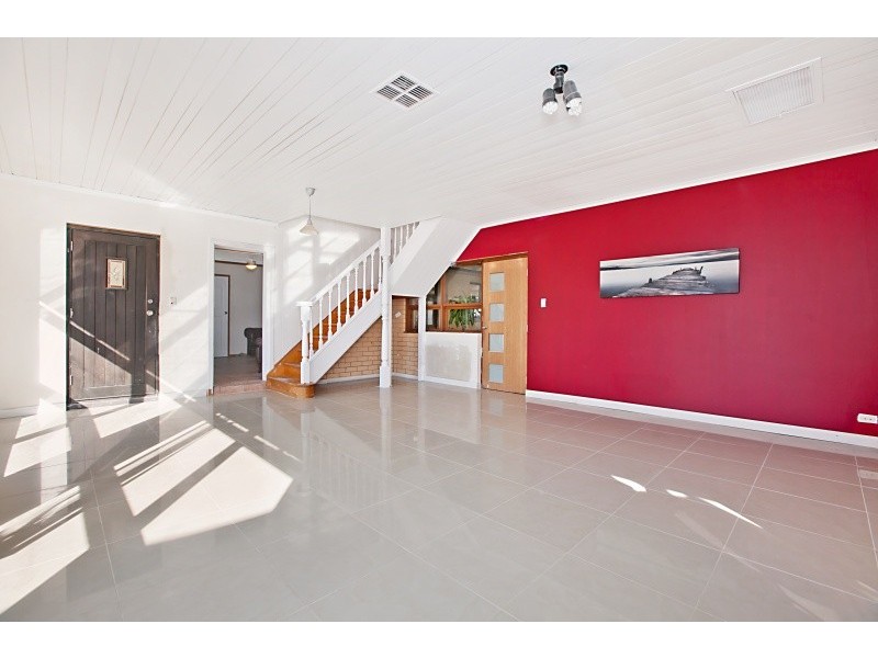 48 Sir Ross Smith Avenue, North Haven SA 5018