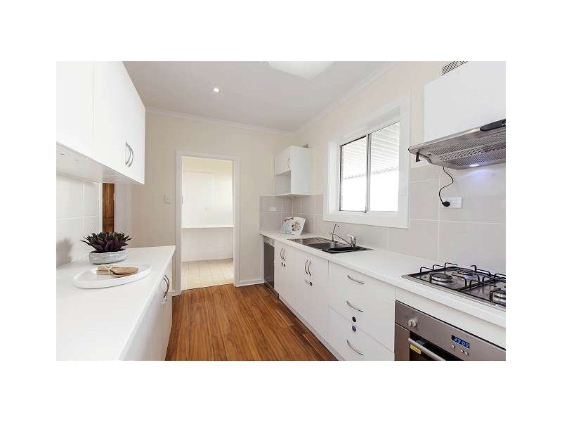 18 Medina Street, Taperoo SA 5017