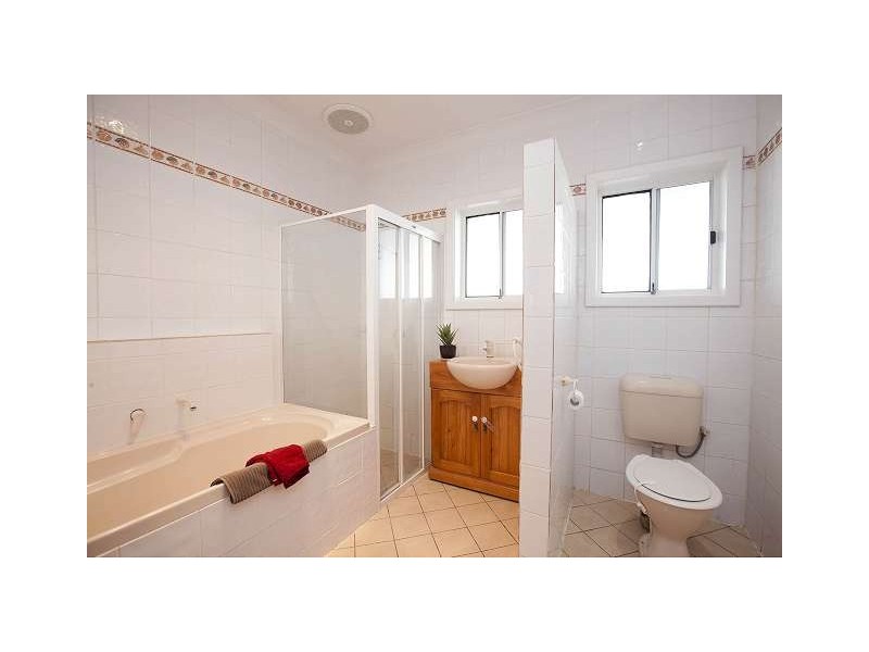 18 Medina Street, Taperoo SA 5017