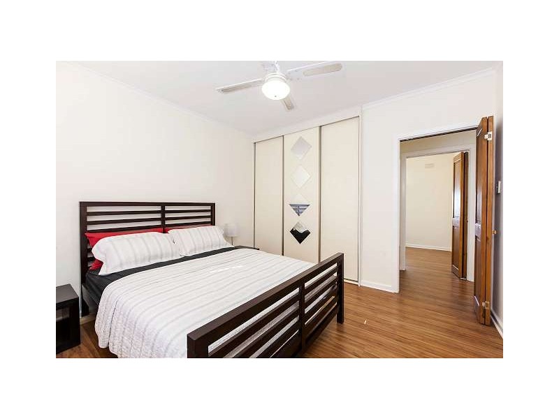 18 Medina Street, Taperoo SA 5017