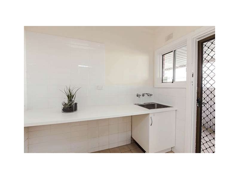 18 Medina Street, Taperoo SA 5017