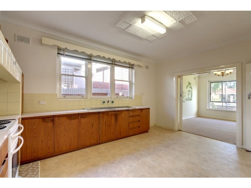 1 Trapp Avenue, Seaton SA 5023