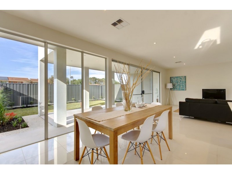 16A Sims Crescent, West Lakes SA 5021