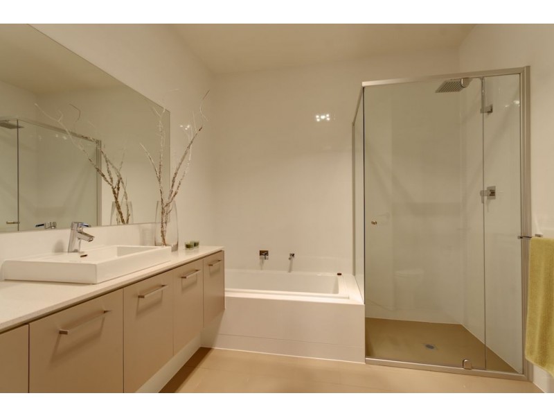 16A Sims Crescent, West Lakes SA 5021