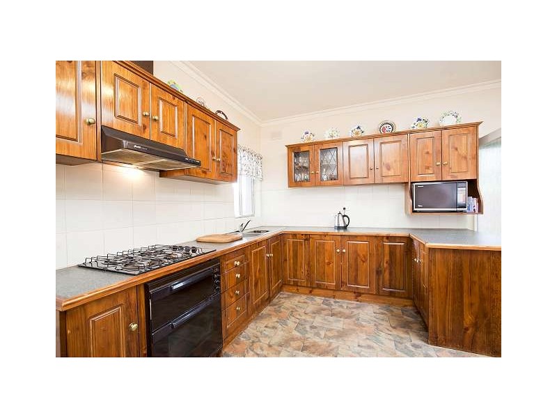 10 Dryden Road, Black Forest SA 5035