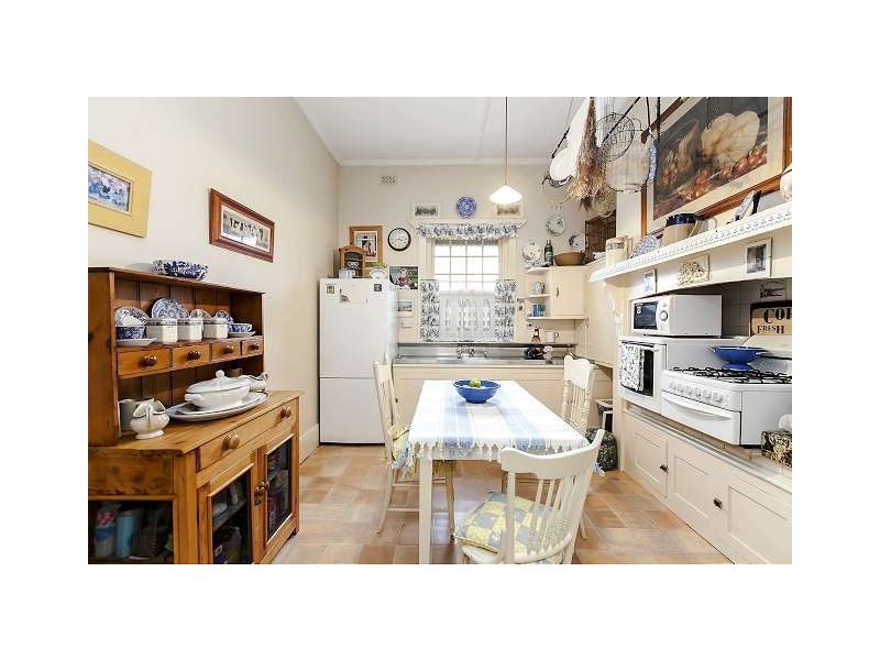 11 Wattle Street, Largs Bay SA 5016