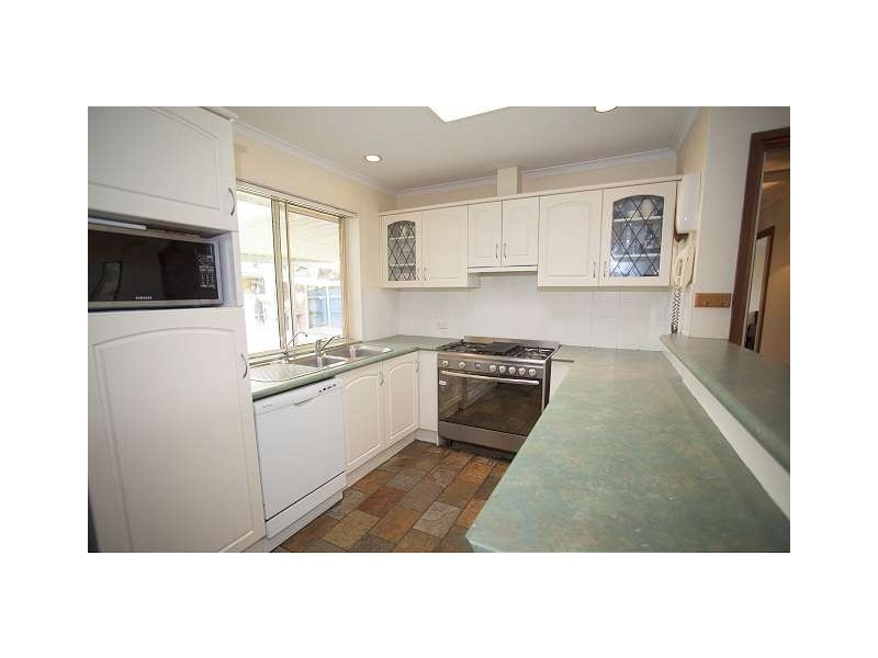 15 Poseidon Court, Osborne SA 5017