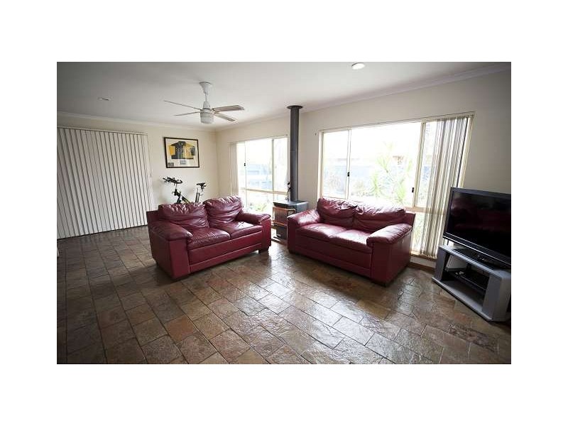 15 Poseidon Court, Osborne SA 5017