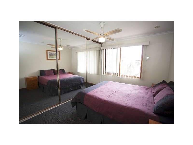 15 Poseidon Court, Osborne SA 5017