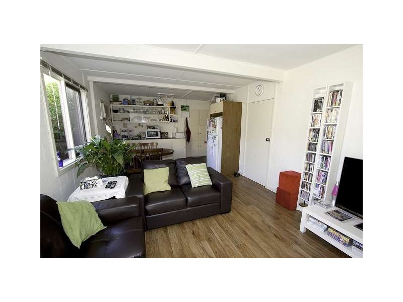 14 The Strand, Largs North SA 5016
