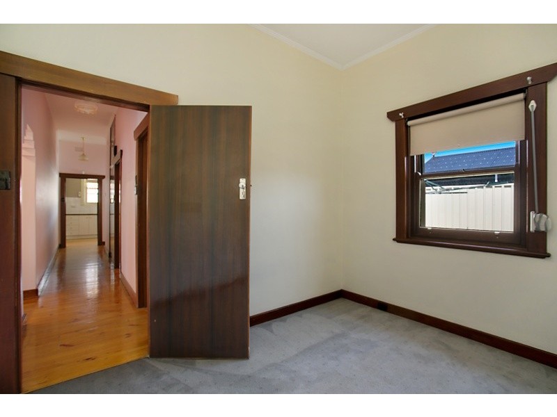 4 Fortisgreen Avenue, Pennington SA 5013