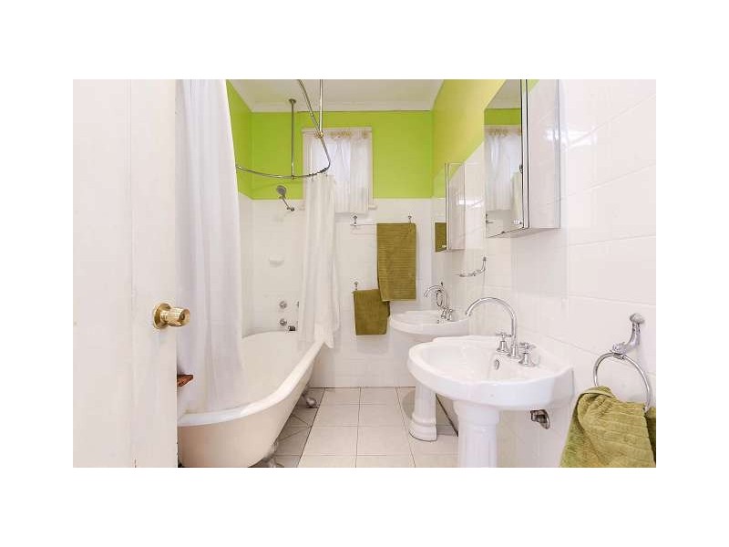 4 Canning Street, Rosewater SA 5013