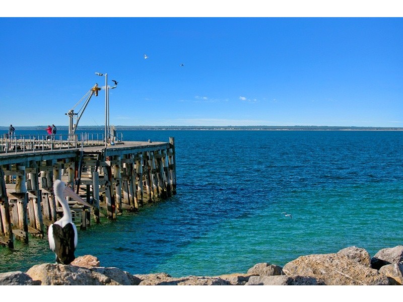 38 Esplanade, Point Turton SA 5575