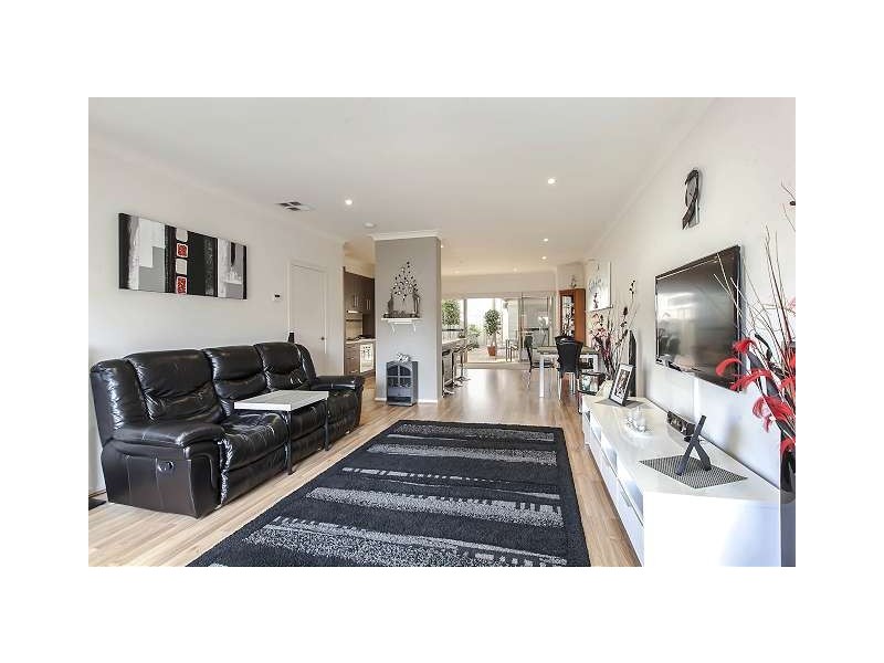 2/198 Tapleys Hill Road, Seaton SA 5023