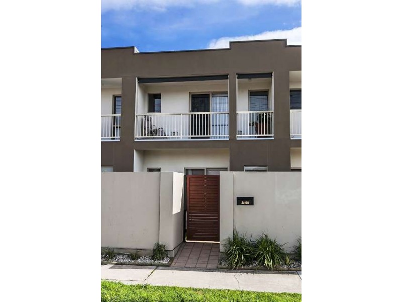2/198 Tapleys Hill Road, Seaton SA 5023