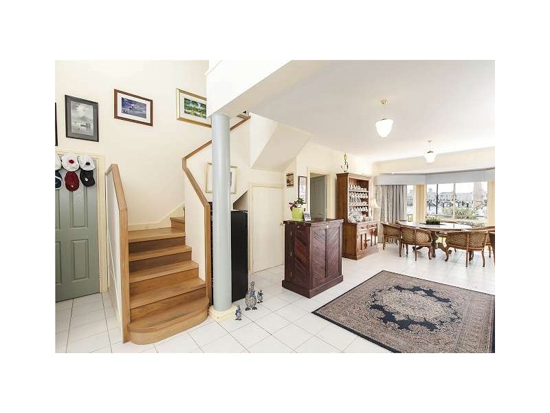 57 Gulf Point Drive, North Haven SA 5018