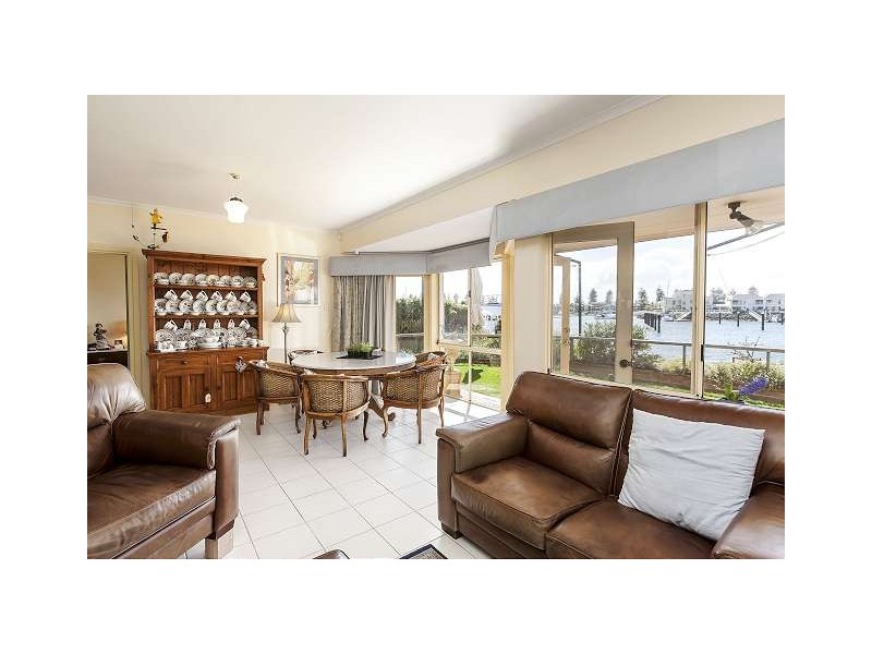 57 Gulf Point Drive, North Haven SA 5018