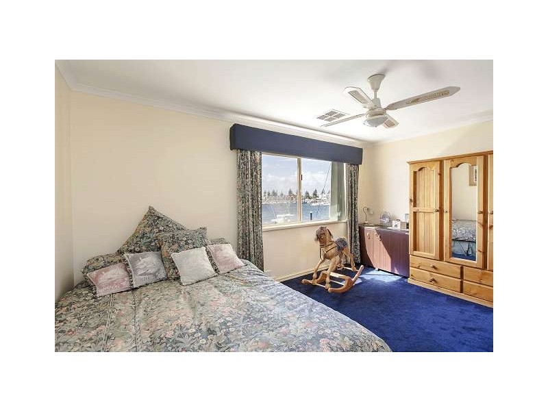 57 Gulf Point Drive, North Haven SA 5018