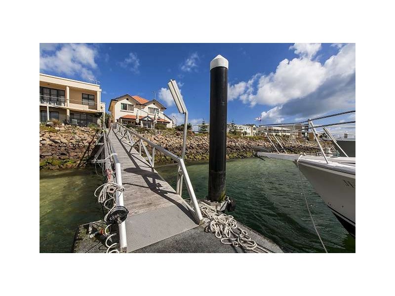 57 Gulf Point Drive, North Haven SA 5018