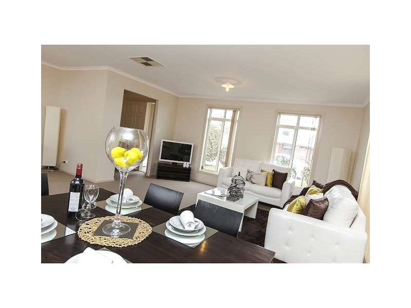 6 Lauren Drive, Paralowie SA 5108