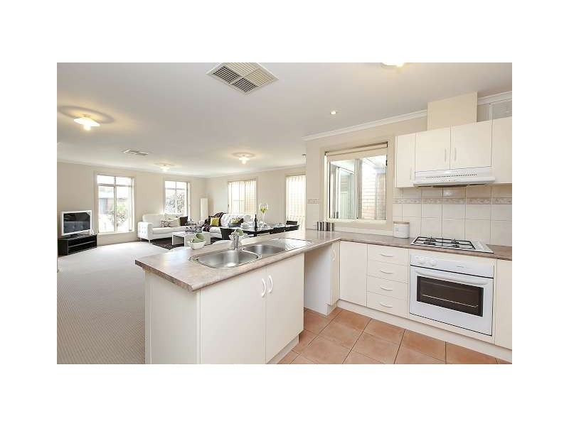 6 Lauren Drive, Paralowie SA 5108