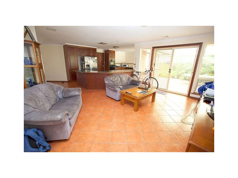 25 Fourth Avenue, Semaphore Park SA 5019