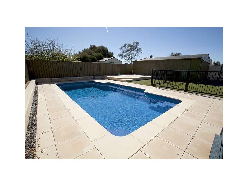 25 Fourth Avenue, Semaphore Park SA 5019