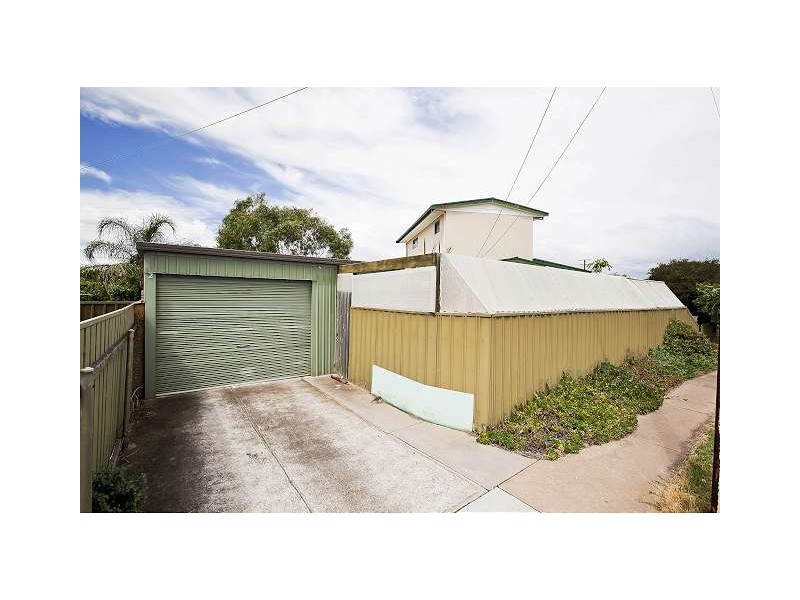 2 Boord Street, Semaphore South SA 5019