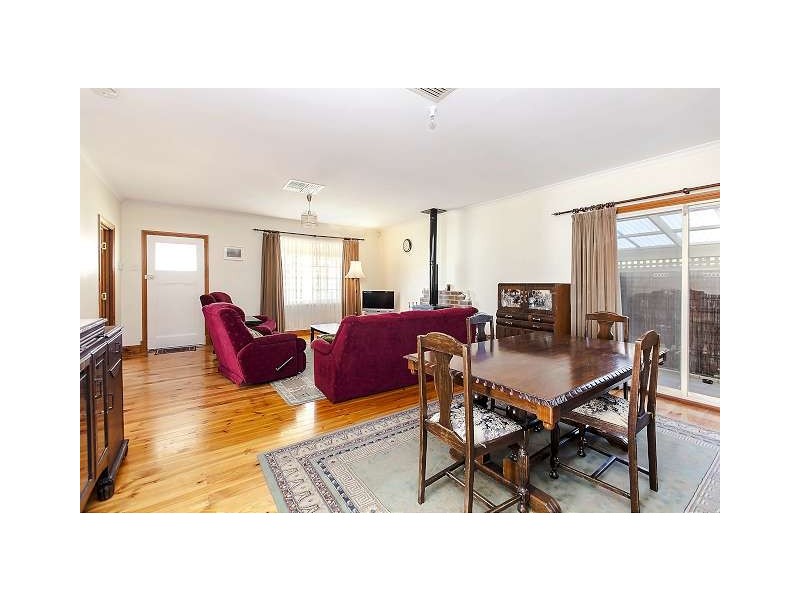 17 Bray Avenue, Semaphore Park SA 5019