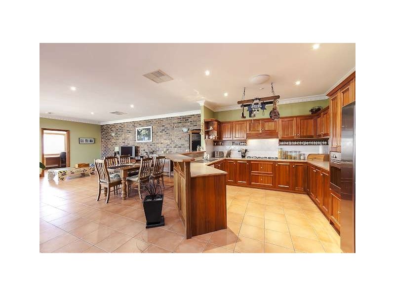 17 Bray Avenue, Semaphore Park SA 5019