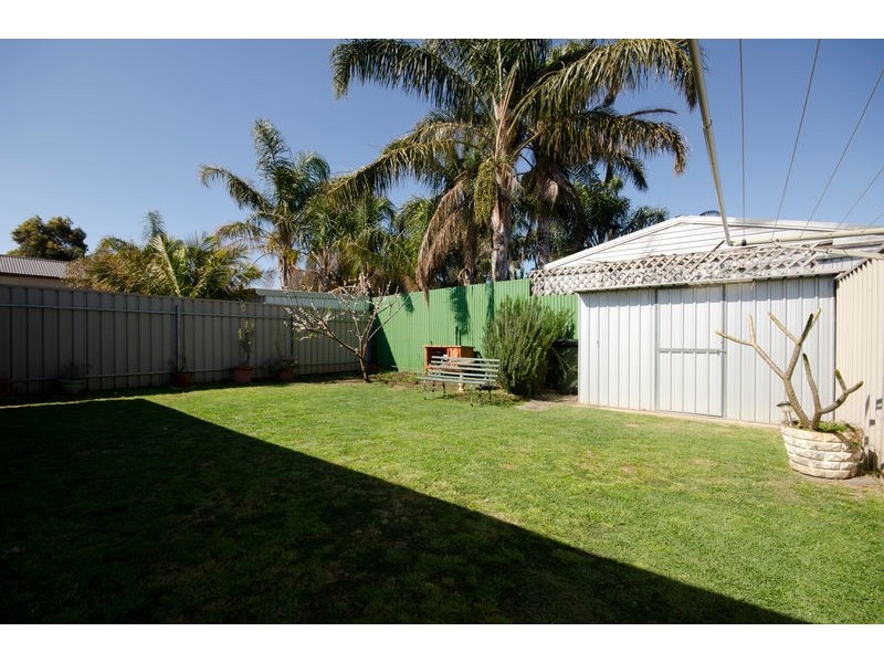 32 Russell Street, Ethelton SA 5015