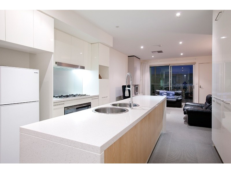 7 Tarni Court, New Port SA 5015