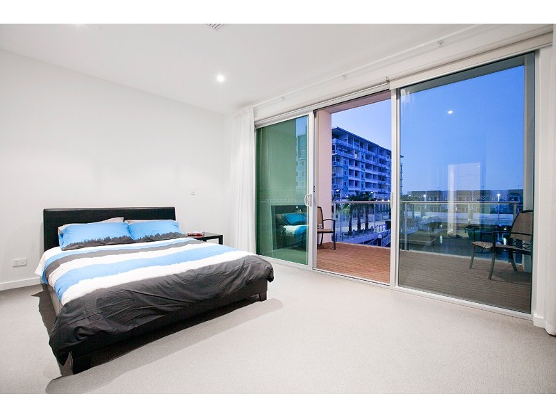 7 Tarni Court, New Port SA 5015