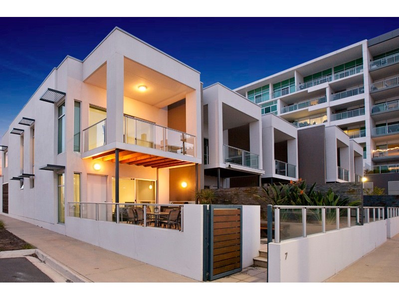 7 Tarni Court, New Port SA 5015