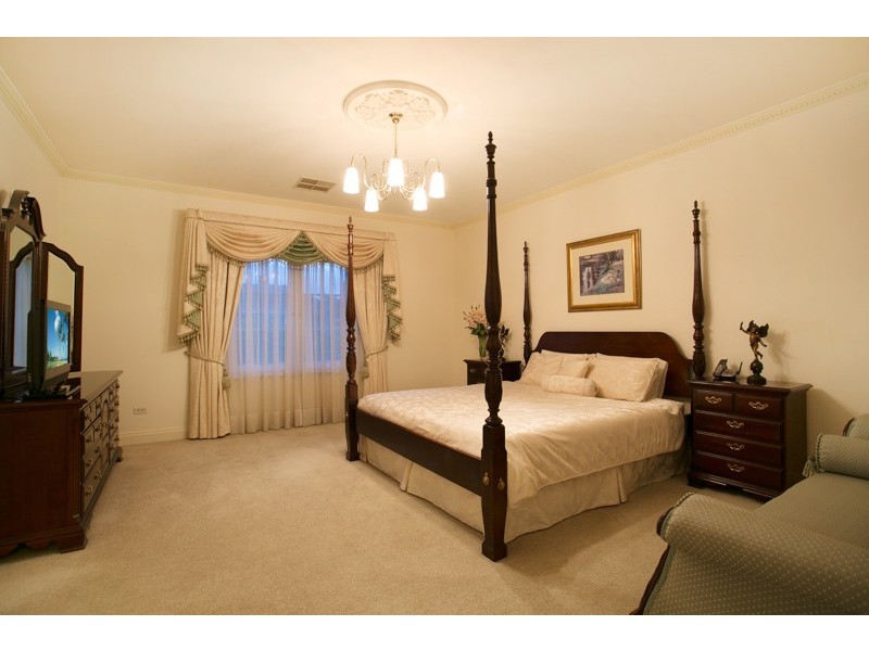 5 Mitchell Close, Fitzroy SA 5082