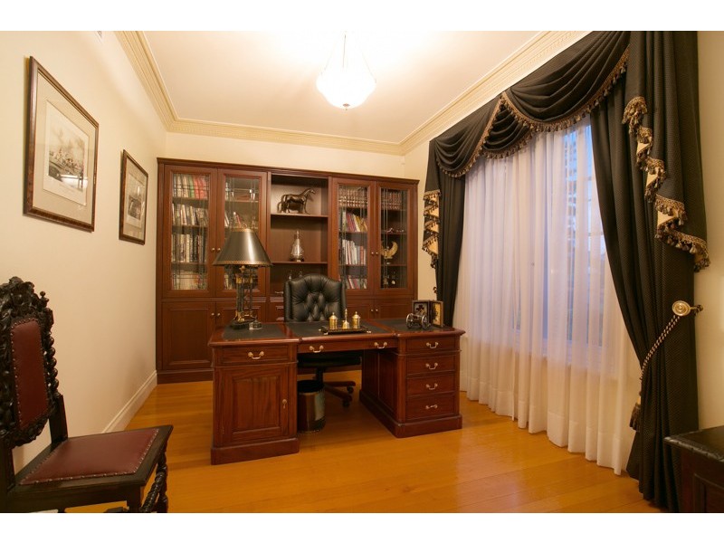 5 Mitchell Close, Fitzroy SA 5082