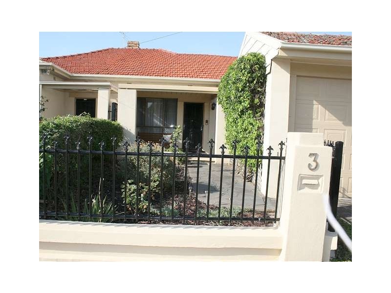 3 Jervois Road, Semaphore South SA 5019