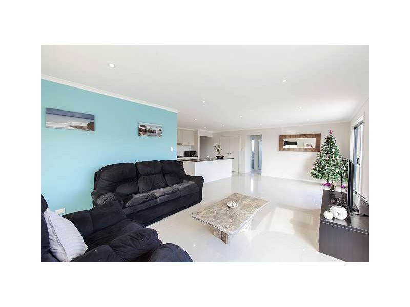22B Moss Court, Aldinga Beach SA 5173