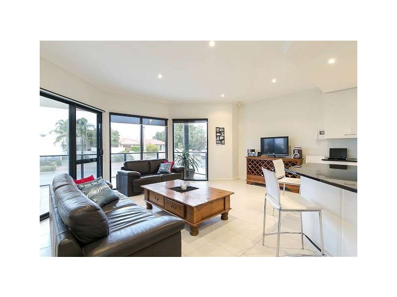 112a Seaview Road, West Beach SA 5024