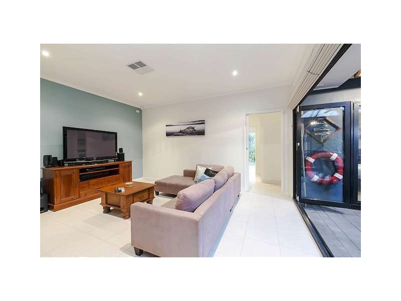 112a Seaview Road, West Beach SA 5024