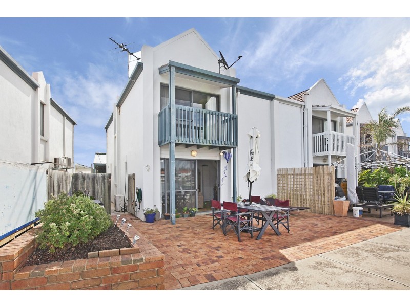 141 Gulf Point Drive, North Haven SA 5018