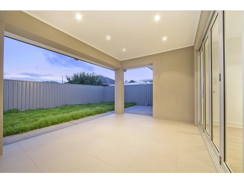 14 Ozone Avenue, Semaphore Park SA 5019